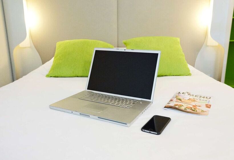 Hotel Campanile Orleans   La Source