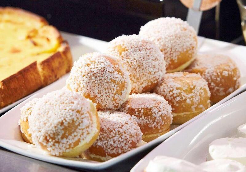 Hotel Campanile Orleans   La Source