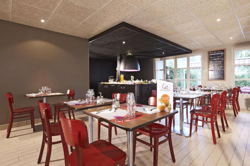 Hotel Campanile Orleans   La Source