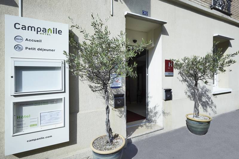 ホテル Campanile Paris 15 Tour Eiffel