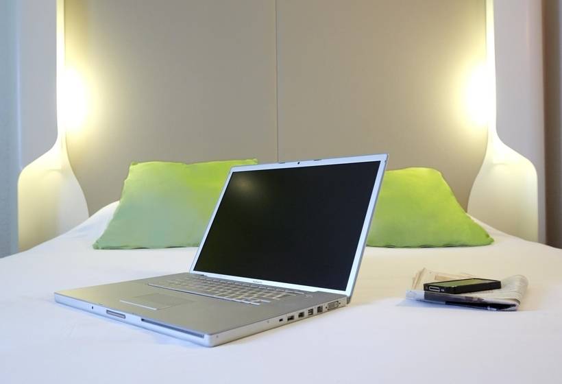 Отель Campanile Paris Est Pantin