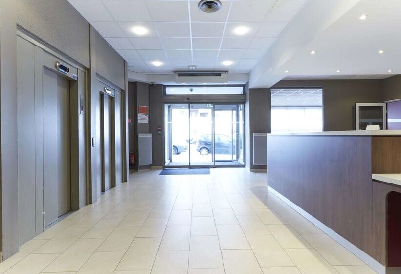 Отель Campanile Paris Est Pantin