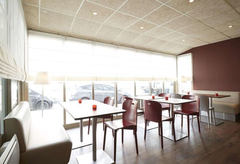 Отель Campanile Paris Est Pantin