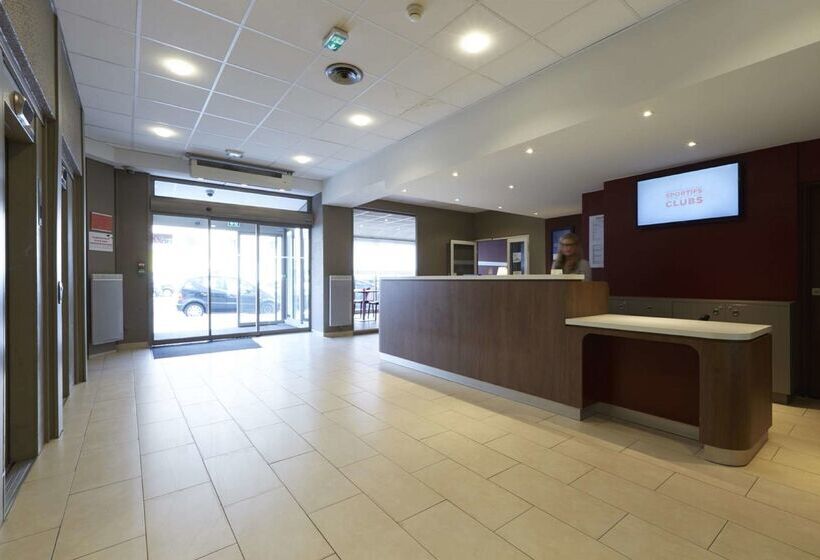 Отель Campanile Paris Est Pantin