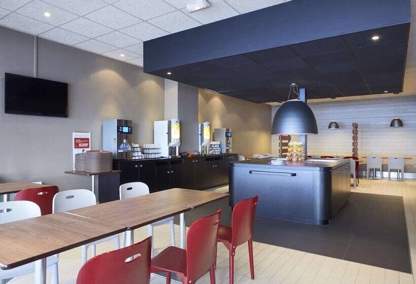 Отель Campanile Paris Est Pantin