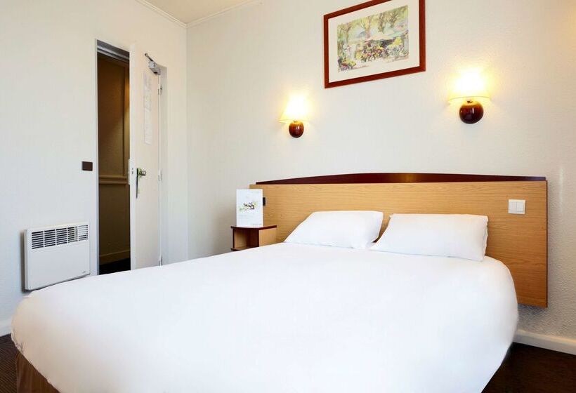 בית מלון כפרי Campanile Paris Ouest  Boulogne