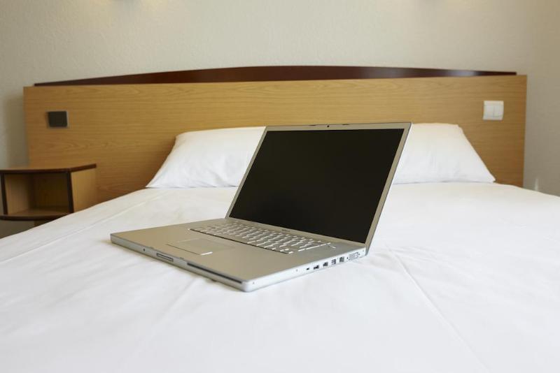 בית מלון כפרי Campanile Paris Ouest  Boulogne