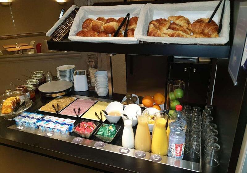 בית מלון כפרי Campanile Paris Ouest  Boulogne