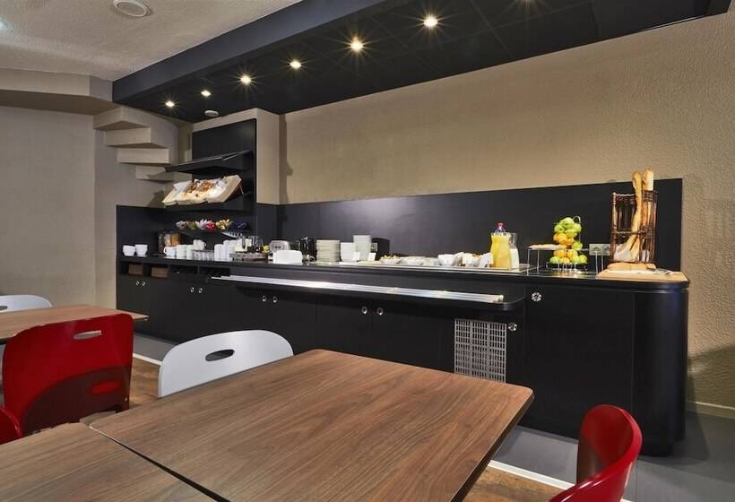 ホテル Campanile Paris Ouest Porte De Champerret Levallois