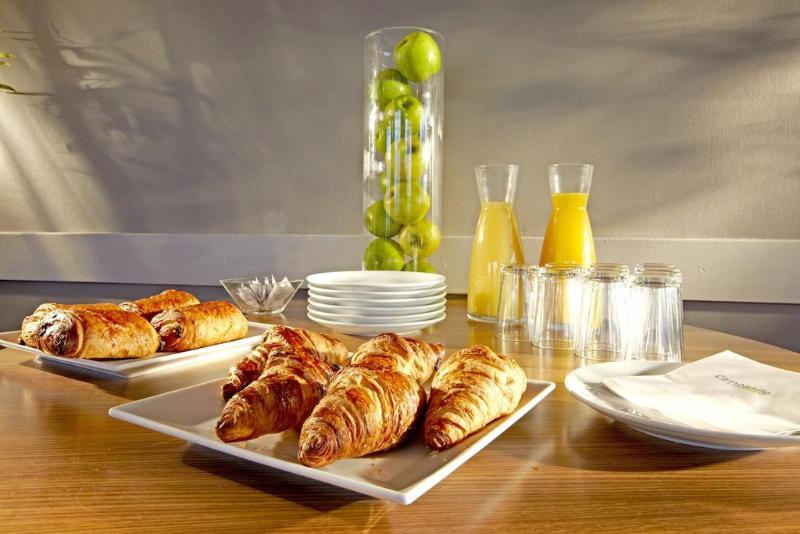 ホテル Campanile Paris Ouest Porte De Champerret Levallois