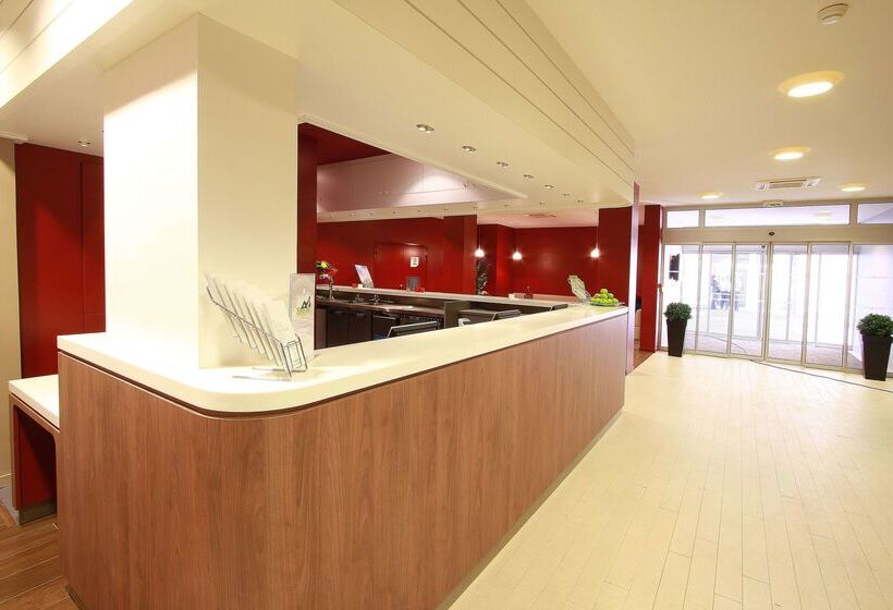 فندق Campanile Paris Porte D Italie Le Kremlin Bicetre