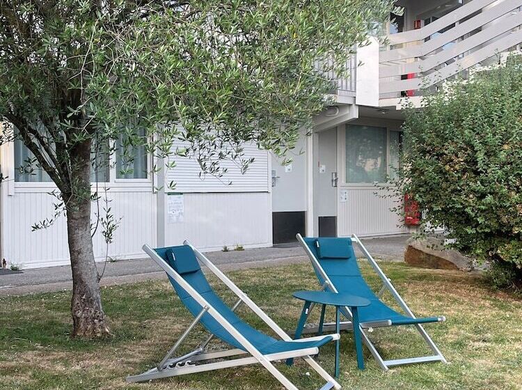 Brit Hotel Quimper Sud