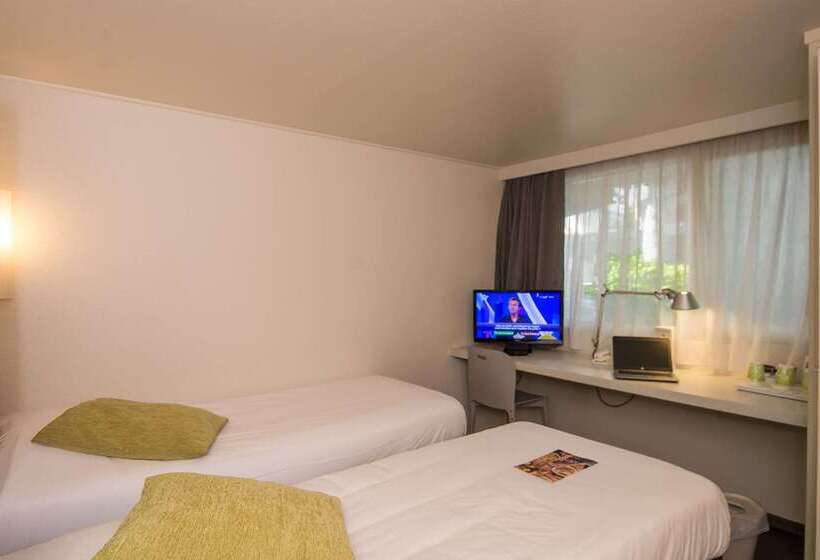 هتل Campanile Reims Sud  Bezannes