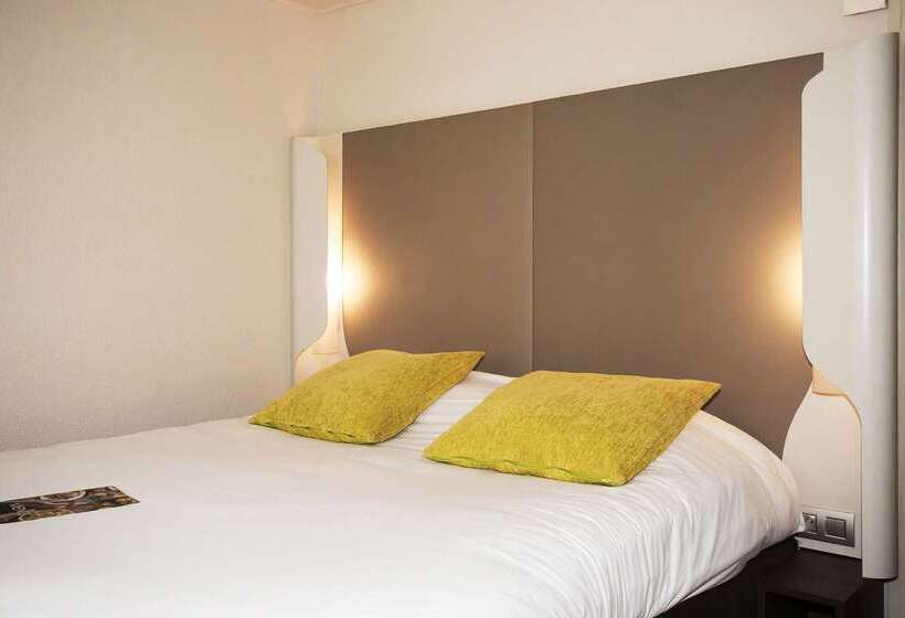 هتل Campanile Reims Sud  Bezannes