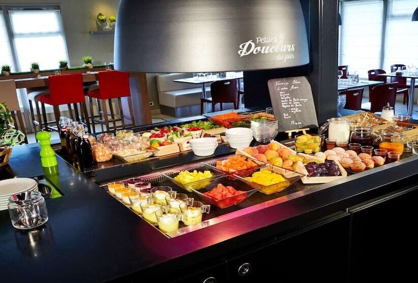 هتل Campanile Reims Sud  Bezannes