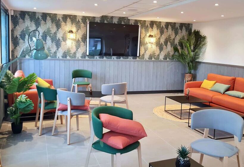 Отель Campanile St Etienne Centre   Villars La Terrasse