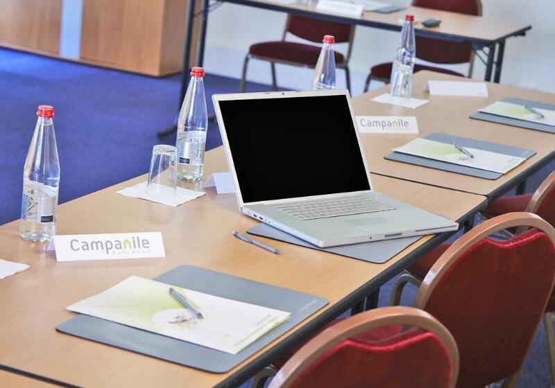 Отель Campanile St Etienne Centre   Villars La Terrasse