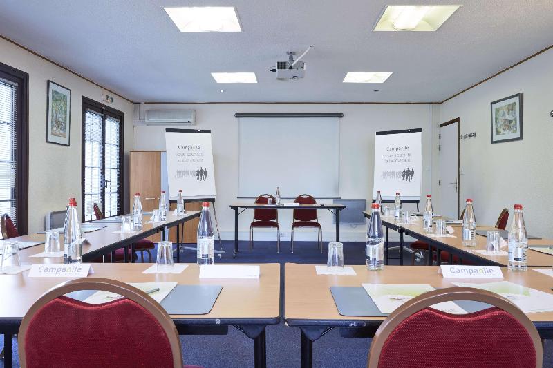 Отель Campanile St Etienne Centre   Villars La Terrasse