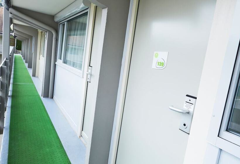 Отель Campanile St Etienne Centre   Villars La Terrasse