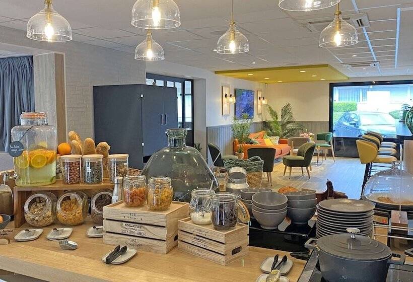 Отель Campanile St Etienne Centre   Villars La Terrasse