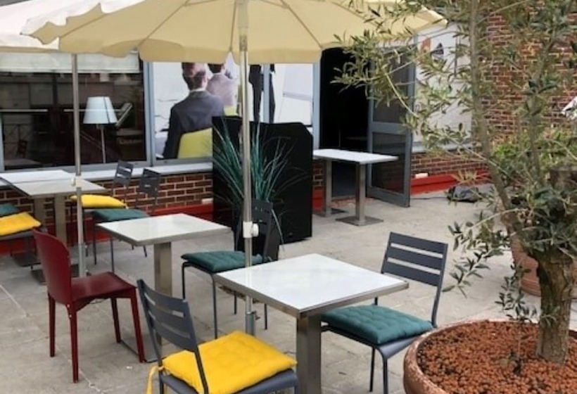 ホテル Campanile Saint Quentin En Yvelines