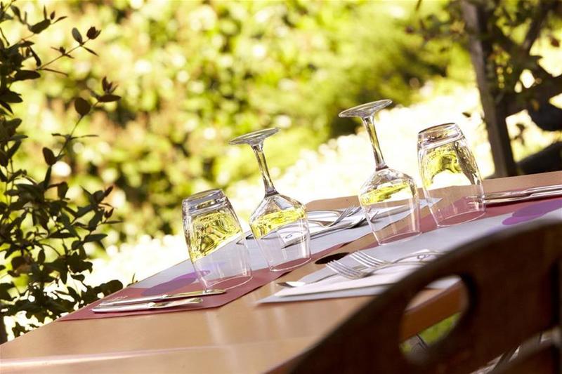 Отель Campanile Saint Quentin