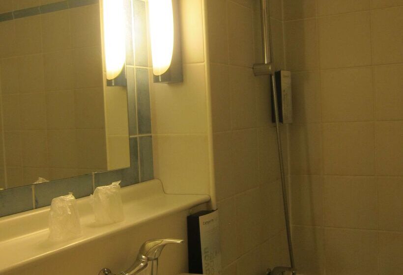 فندق Campanile Clermont Ferrand ~ Thiers