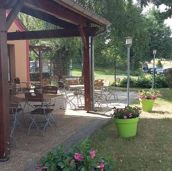 فندق Campanile Clermont Ferrand ~ Thiers