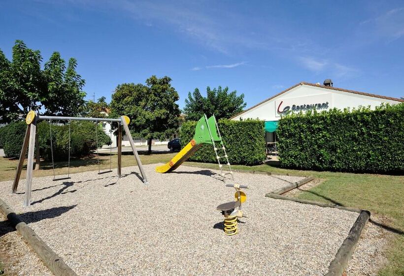 Отель Campanile Valence Sud