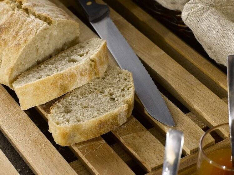 Отель Campanile Valence Sud