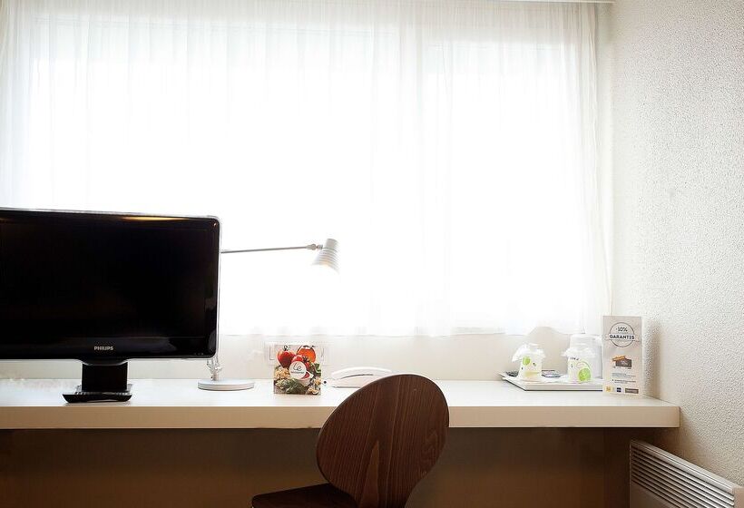 호텔 Campanile Vichy   Bellerive