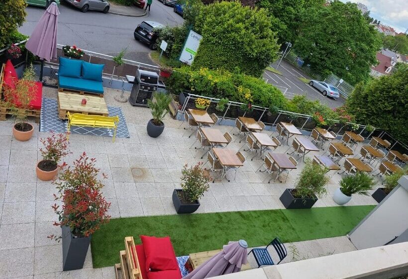 Отель Campanile Villejuif