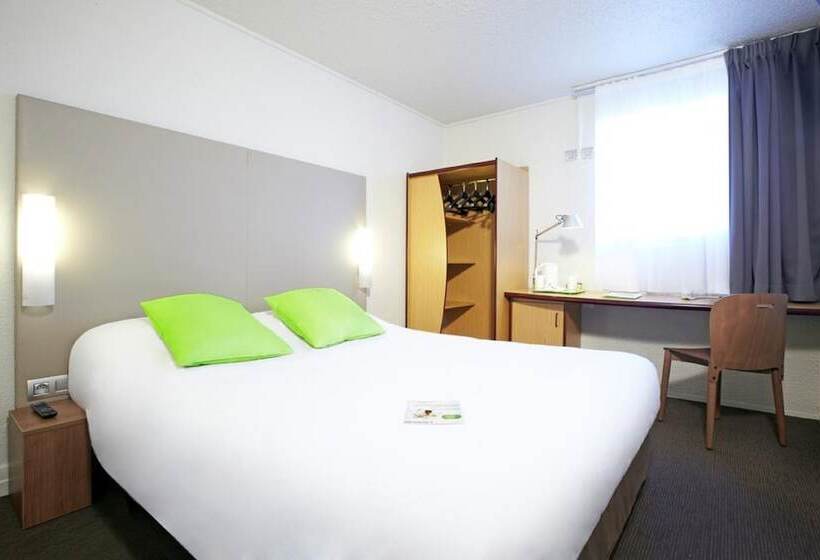 Отель Campanile Villejuif