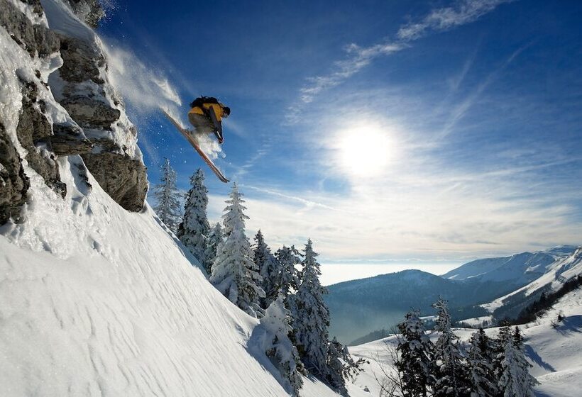 ホテル Chalet Hôtel La Mainaz Restaurant & Resort