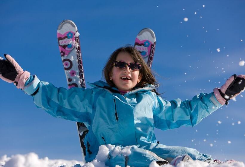 ホテル Chalet Hôtel La Mainaz Restaurant & Resort