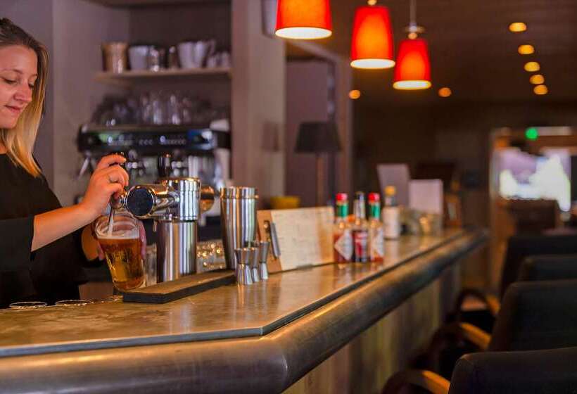 호텔 Chalethôtel La Marmotte, La Tapiaz & Spa, The Originals Relais