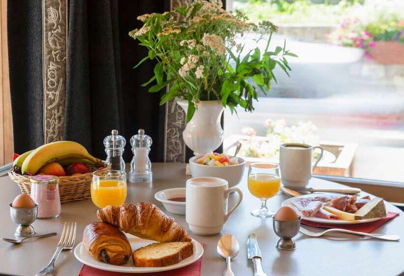 호텔 Chalethôtel La Marmotte, La Tapiaz & Spa, The Originals Relais