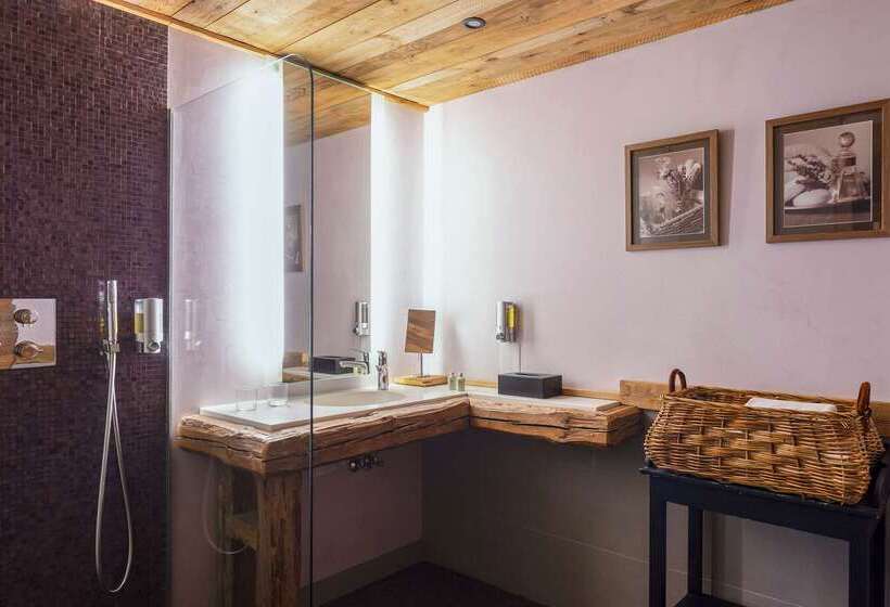 호텔 Chalethôtel La Marmotte, La Tapiaz & Spa, The Originals Relais