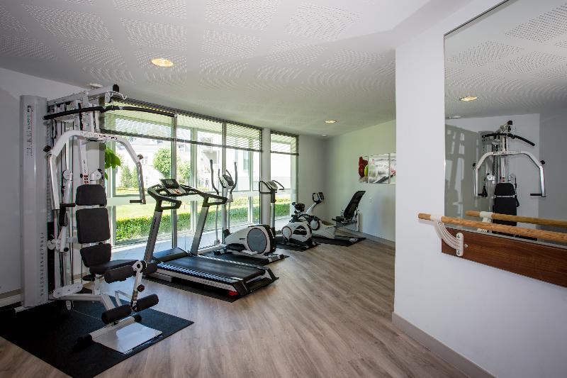 Отель Château Belmont Tours By The Crest Collection