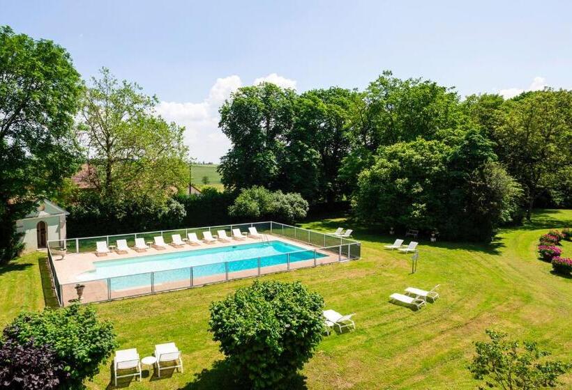 Отель Château De Bellecroix