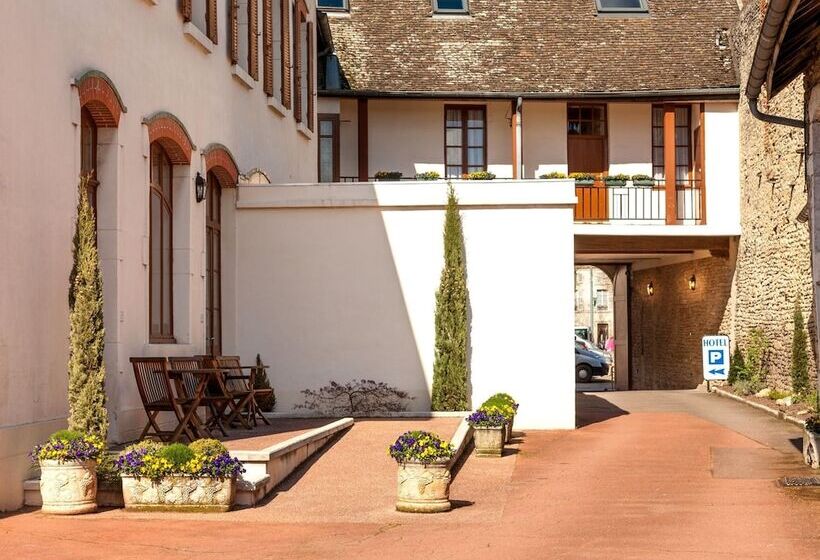 فندق De La Cloche