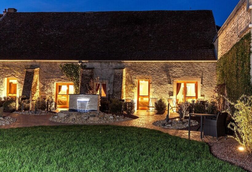 فندق De La Cloche