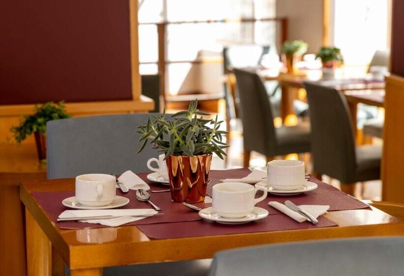 Отель Des 3 Colleges