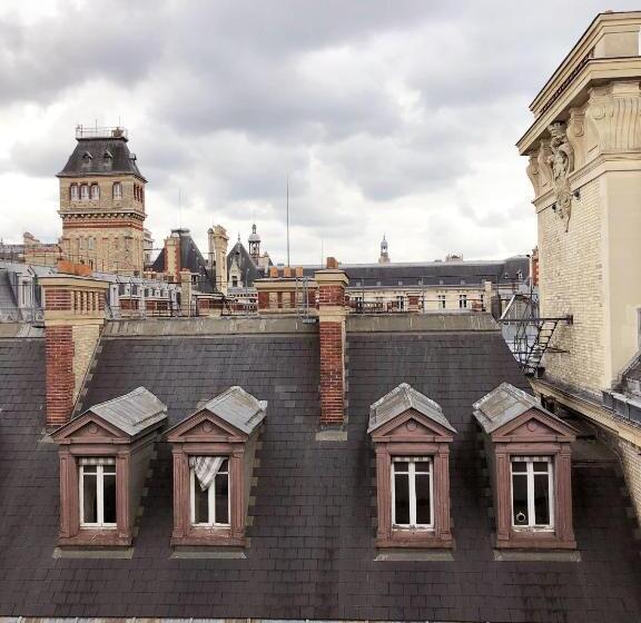 Отель Des 3 Colleges