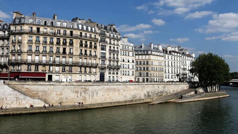 ホテル Hôtel Des Deux Iles Notre Dame