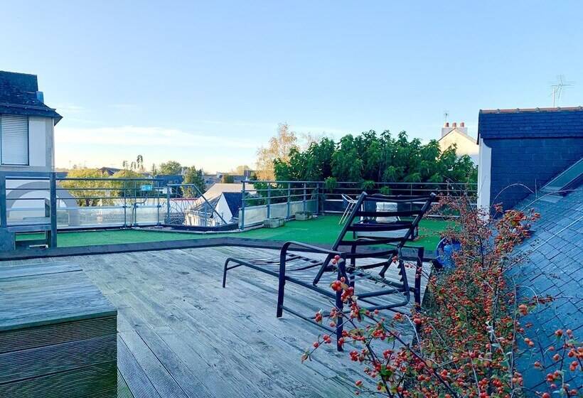 Отель Des Quatre Saisons