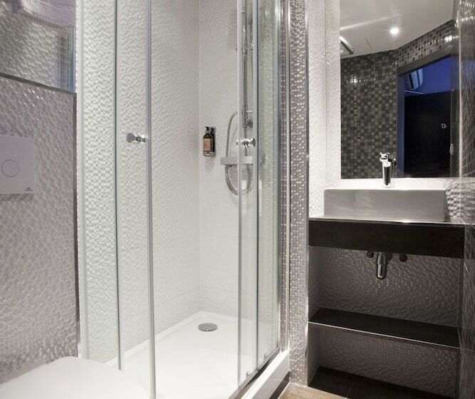 호텔 Des Savoies Lyon Perrache