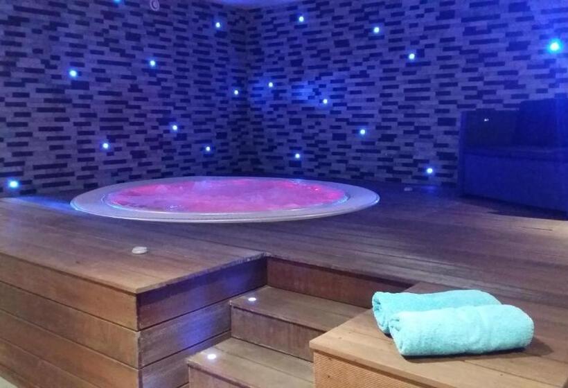 호텔 Des Thermes Et Du Casino