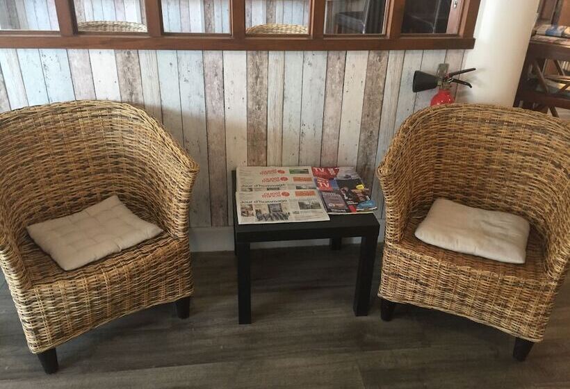 호텔 Des Thermes Et Du Casino