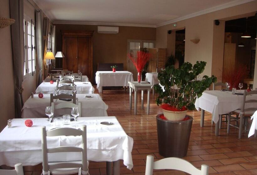 ホテル Lerie Du Domaine De Cabasse